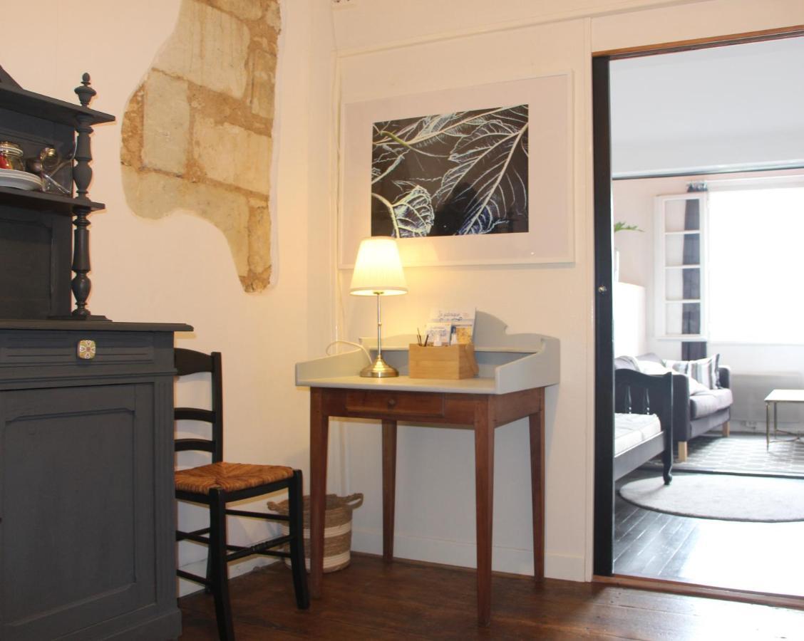 Grange Bleuet Bed & Breakfast Aubeterre-sur-Dronne Exterior photo